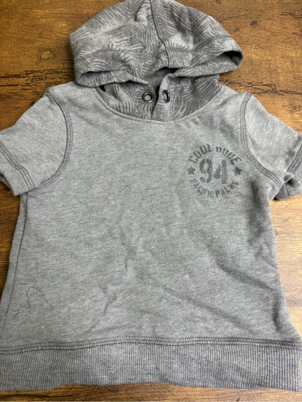 ⭐️ 5 for $20⭐️ George Short-Sleeve Hooded Tee in Gray 6-12M